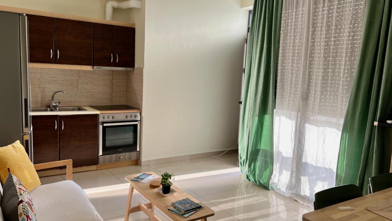 100 Meters From The Sea * Xylokastro
