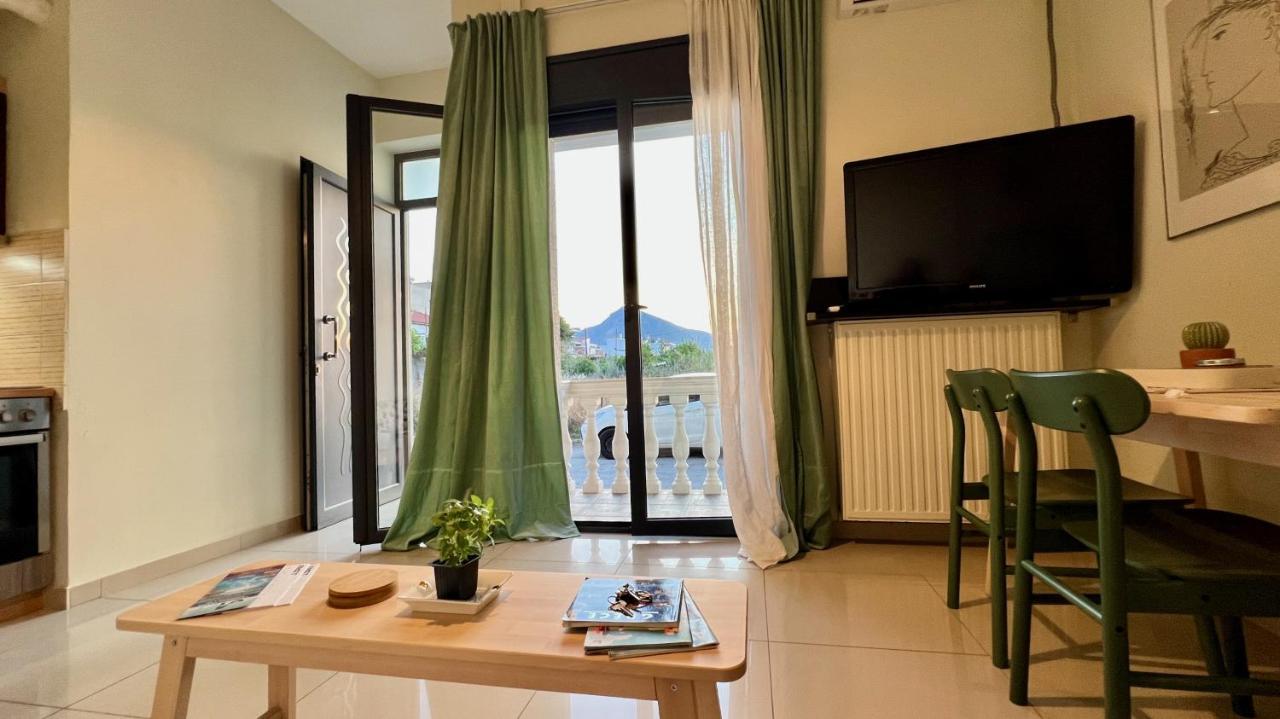 100 Meters From The Sea